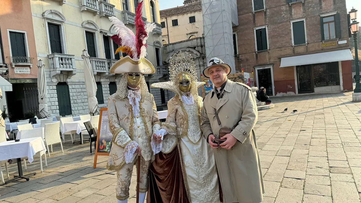 VR Travel Venice Carnival Lost Once More cover image