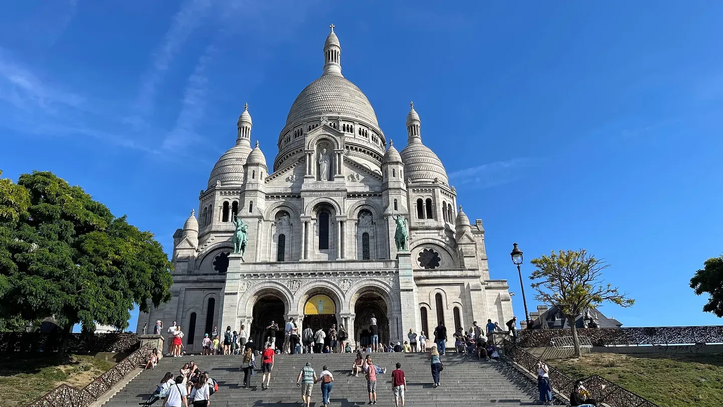 VR Travel Paris Sacre Coeur Inside View cover image