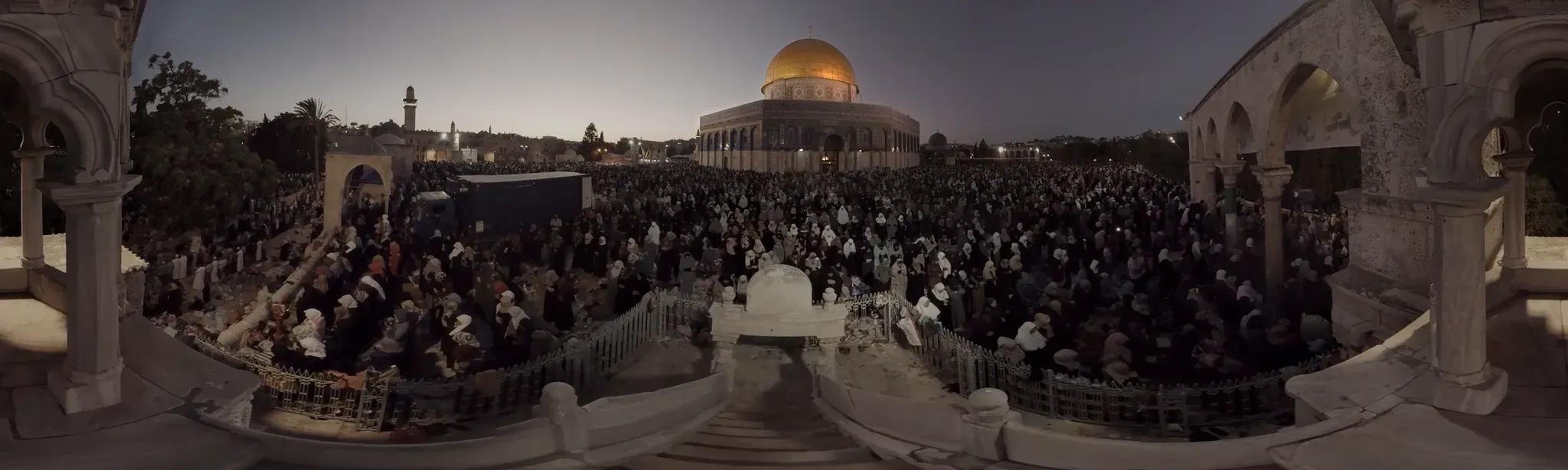The Holy City - 360 Documentary